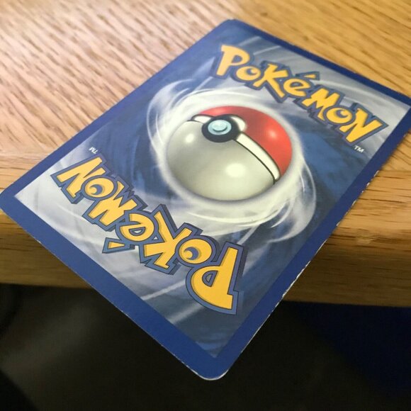 Pokemon Pikachu 40 HP Basic Card 87/130 1999 Wizards Of The Coast Yellow Cheeks - Picture 7 of 8